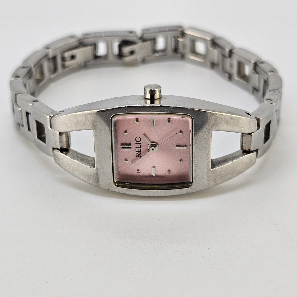 Relic Women's Analog Watch 17MM Pink Dial Gray Bracelet Band 5.75" NEW Battery